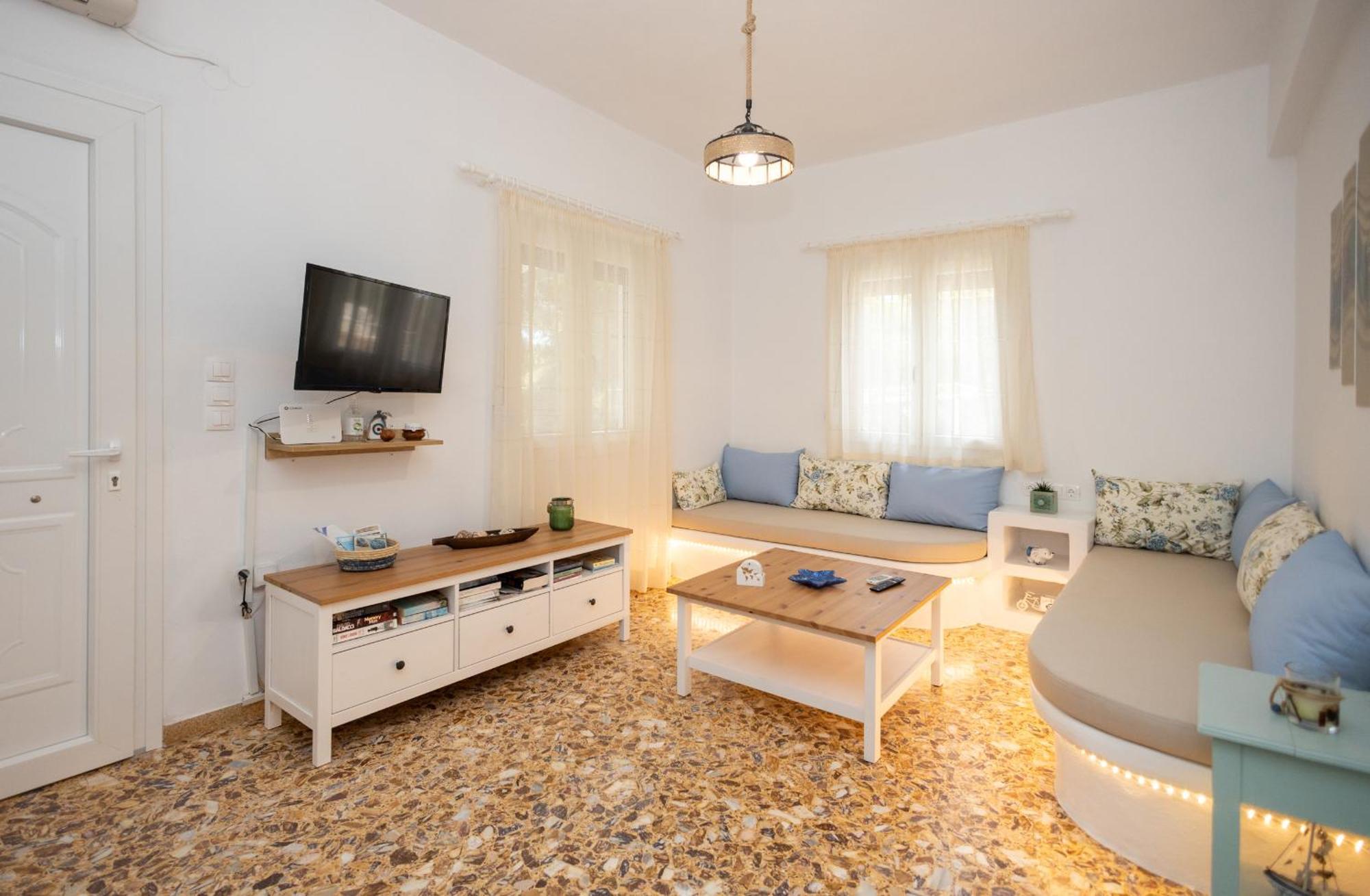 Nisos Cottage House Alikí Екстериор снимка